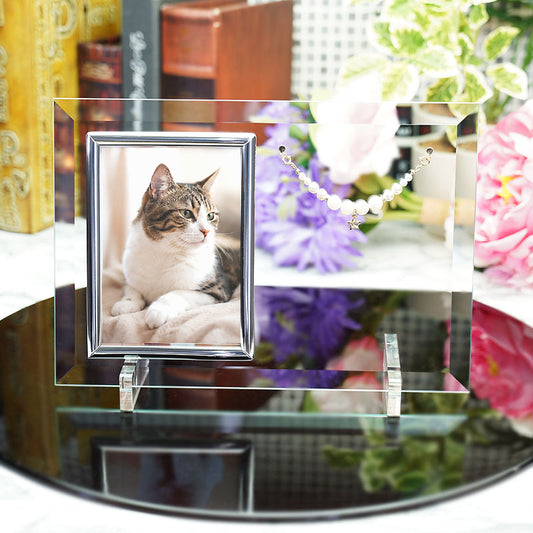愛猫のL判写真を入れ替えられるパールチャーム付きメモリアルフォトフレーム FP-5P